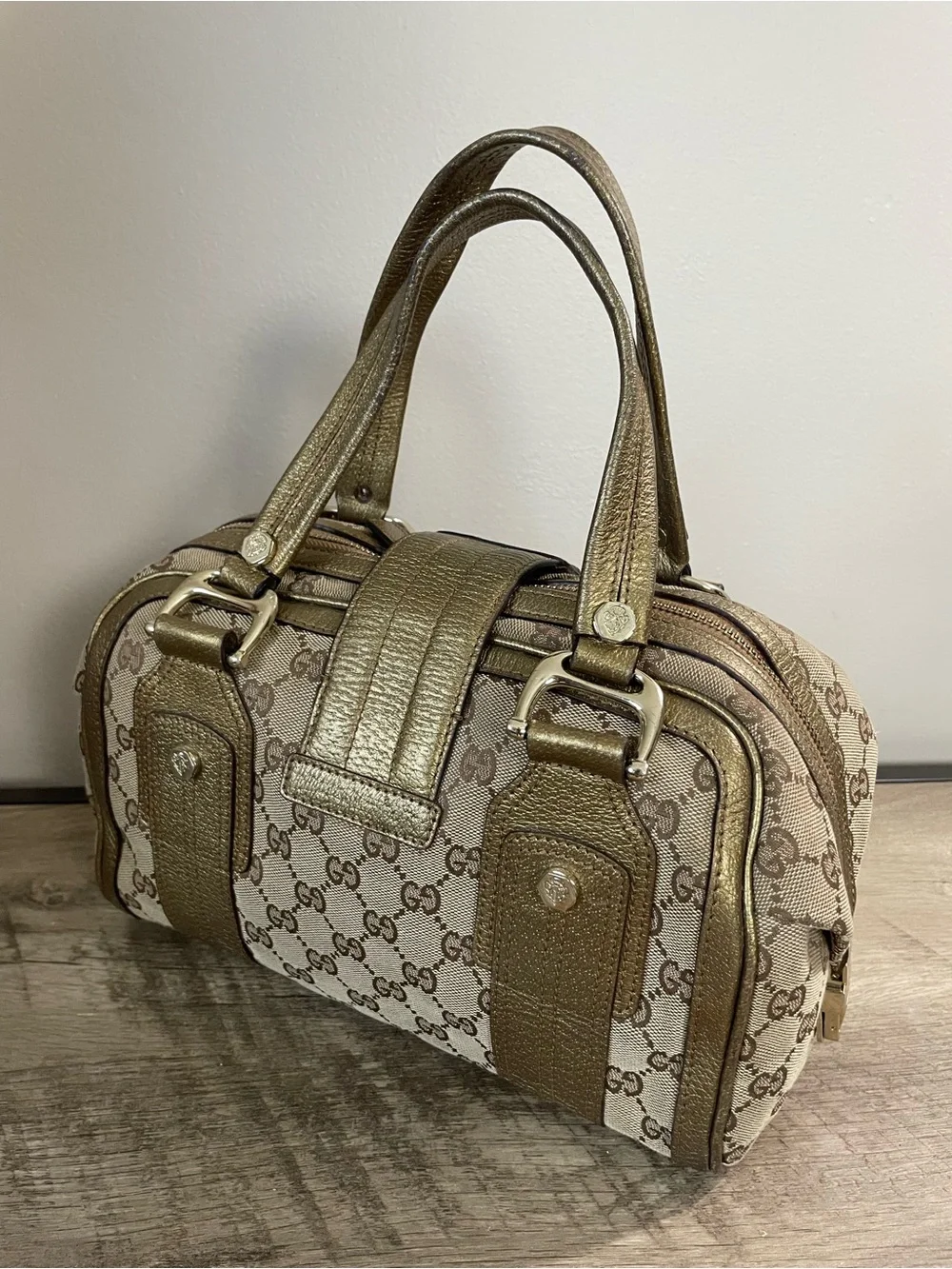 GUCCI Signature GG Monogram METALLIC GOLD Leather AVIATRIX Boston BAG Purse - Picture 2 of 8